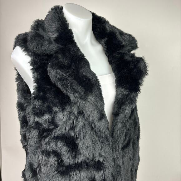 Forever 21 Women's Black Faux Fur Sleeveless Pocket Collar Vest Jacket Size S - Picture 5 of 8
